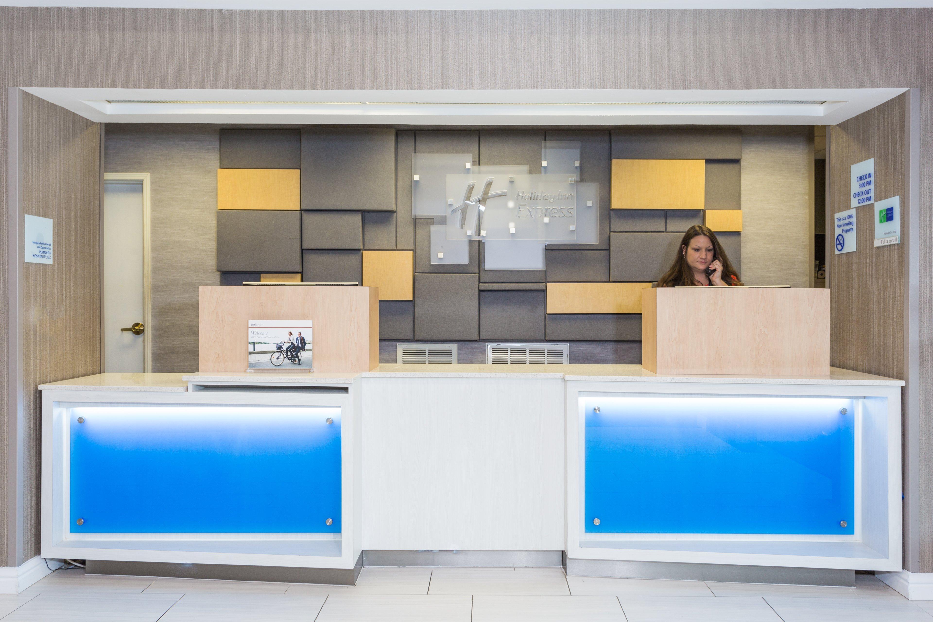 Holiday Inn Express - Plymouth By Ihg Ngoại thất bức ảnh
