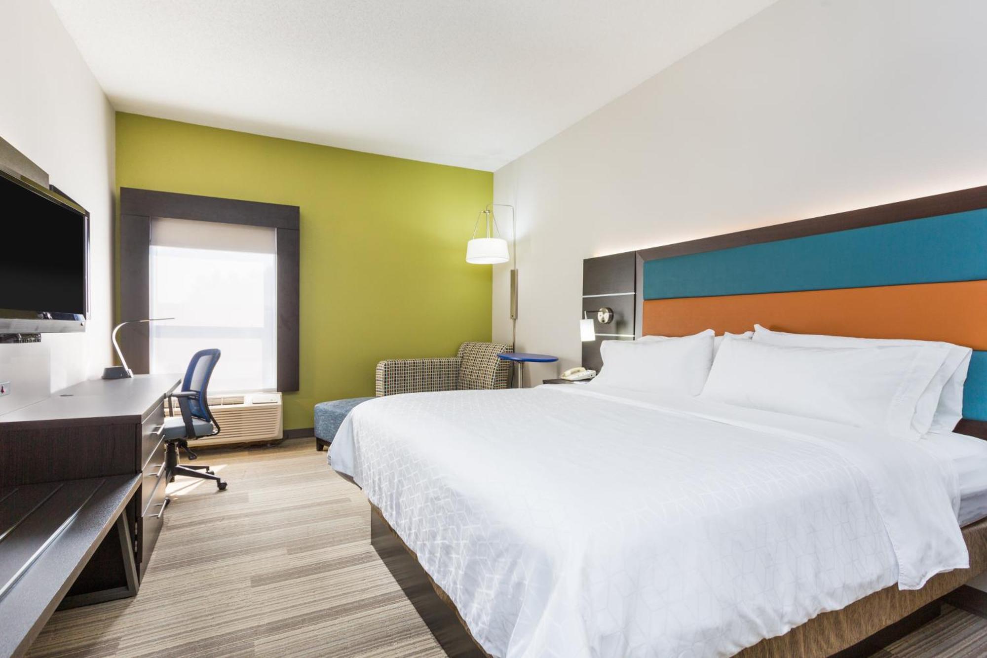Holiday Inn Express - Plymouth By Ihg Ngoại thất bức ảnh