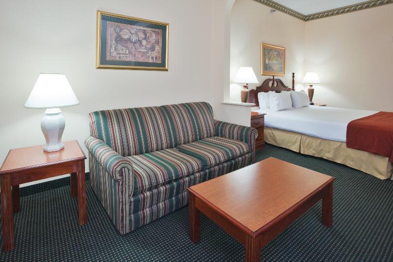 Holiday Inn Express - Plymouth By Ihg Ngoại thất bức ảnh